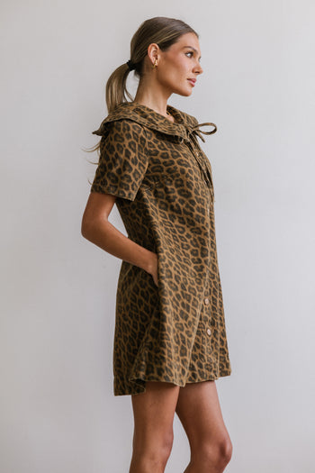 Camryn Collared Baby Doll Dress in Leopard