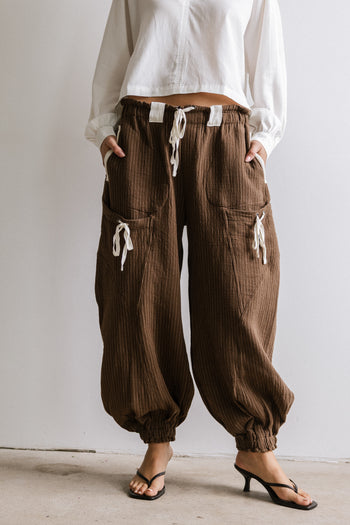 Cozette Striped Baggy Pants in Brown