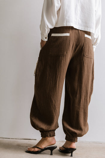 Cozette Striped Baggy Pants in Brown
