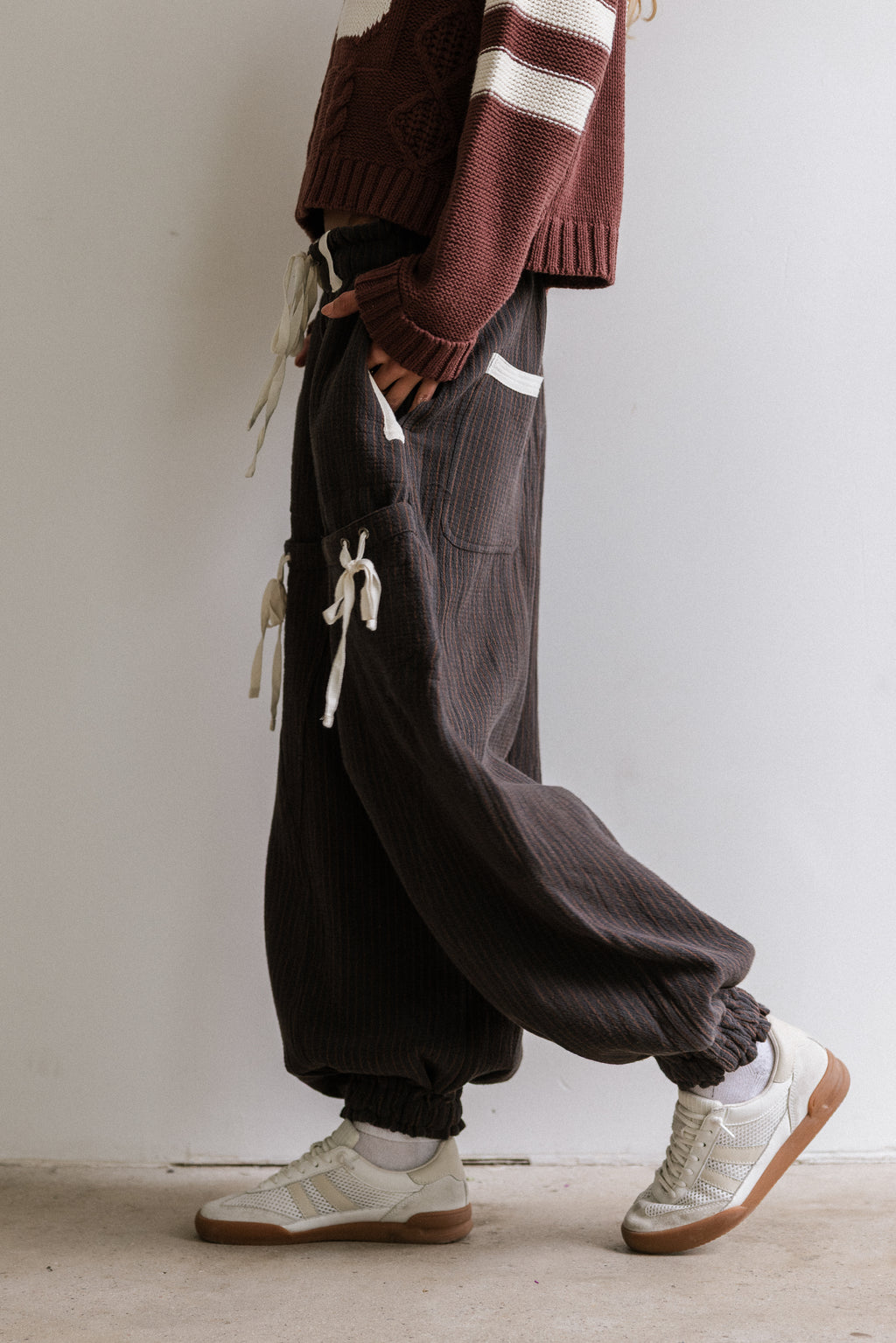 Cozette Striped Baggy Pants in Navy