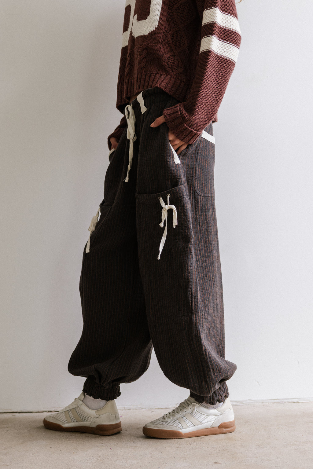 Cozette Striped Baggy Pants in Navy