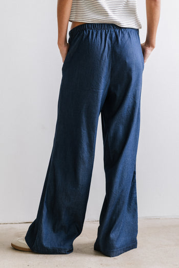 Banks Wide Leg Pants in Dark Wash