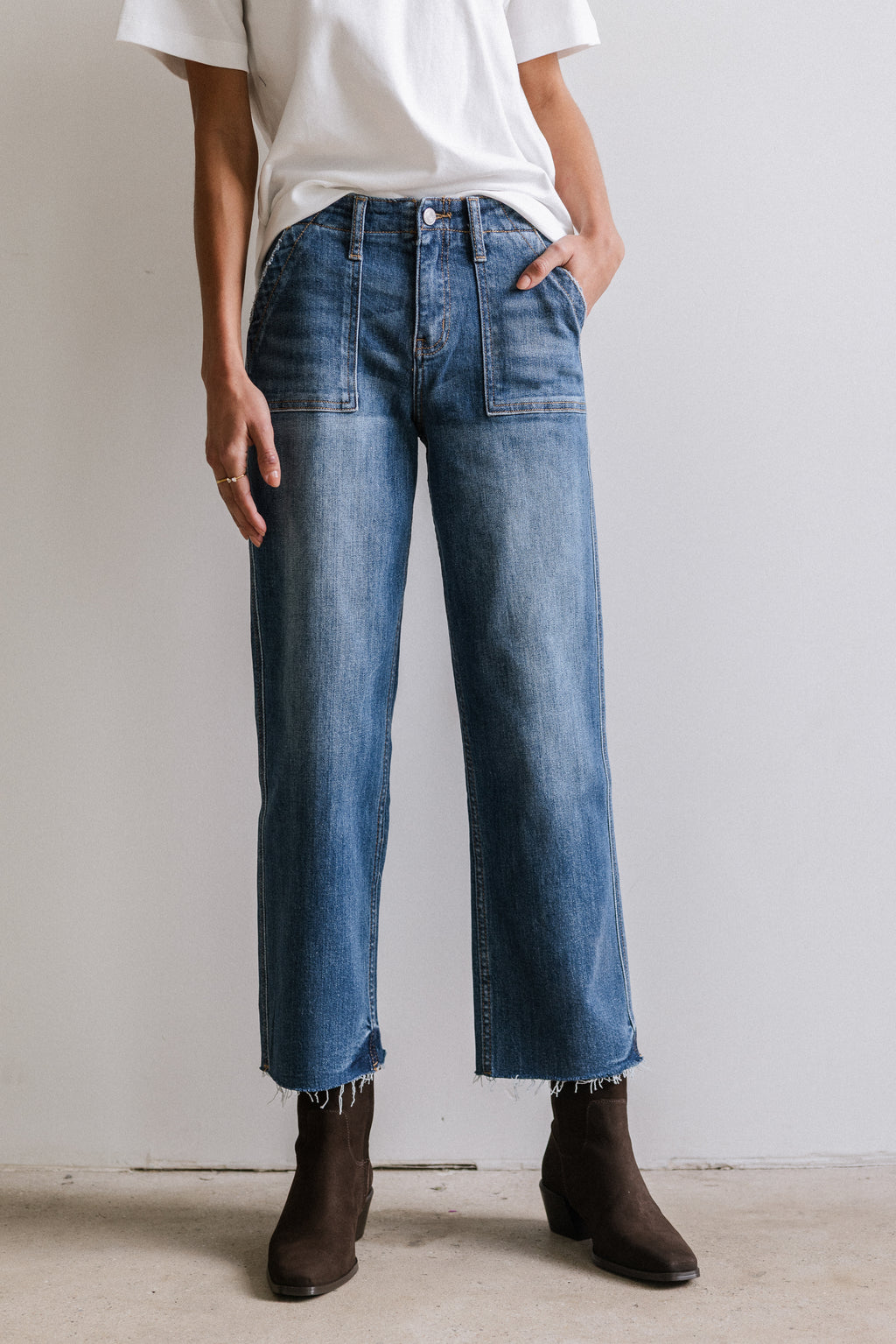 Eileen Cropped Straight Leg Jeans