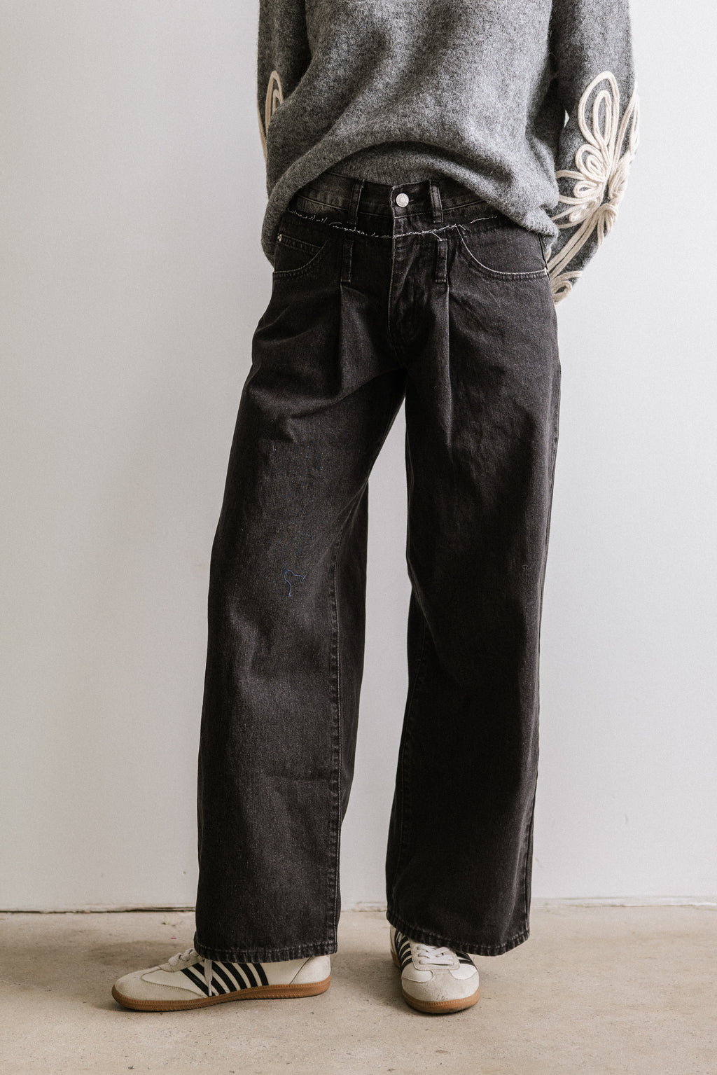Arabella Wide Leg Jeans in Washed Black