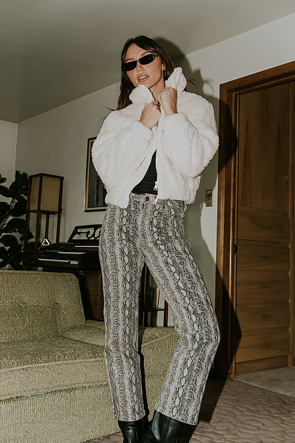 LONG SLEEVE SHERPA JACKET