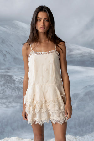 cream lace beach dress Lux Lisbon Lace Handkerchief Dress Vintage Cream M