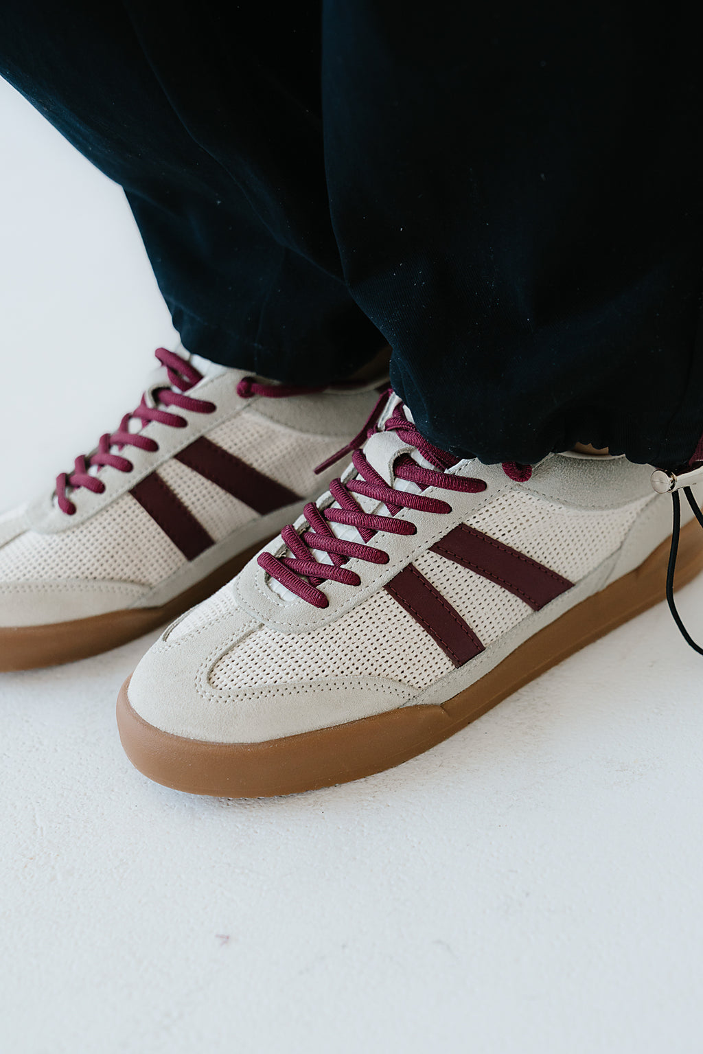 Steve Madden Verdict Sneaker in Burgundy