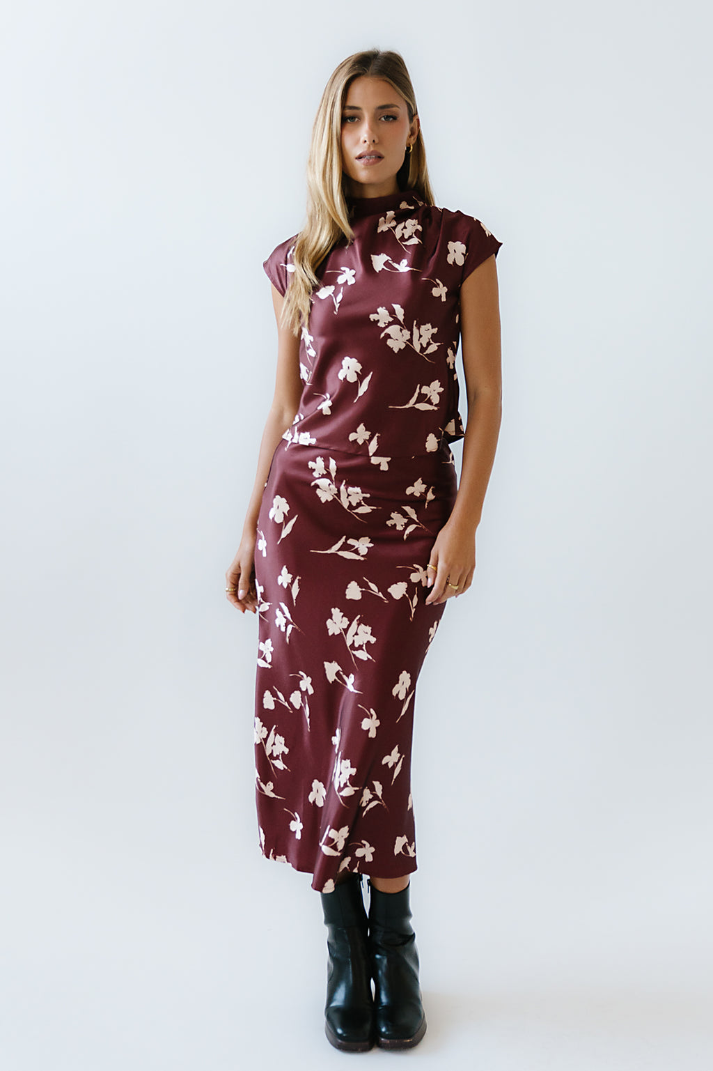 Carsyn Floral Maxi Skirt in Red-Brown