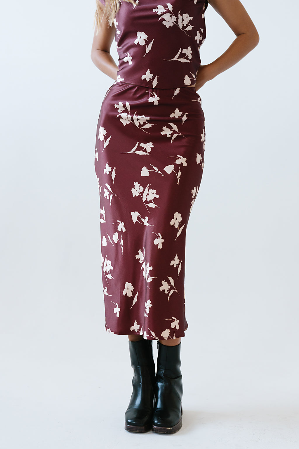 Carsyn Floral Maxi Skirt in Red-Brown