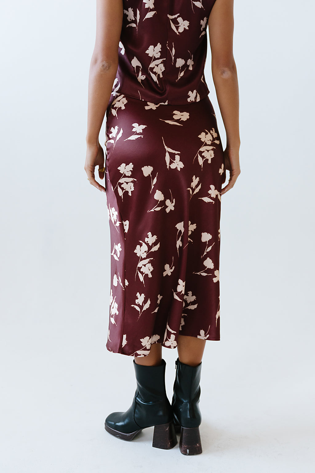 Carsyn Floral Maxi Skirt in Red-Brown