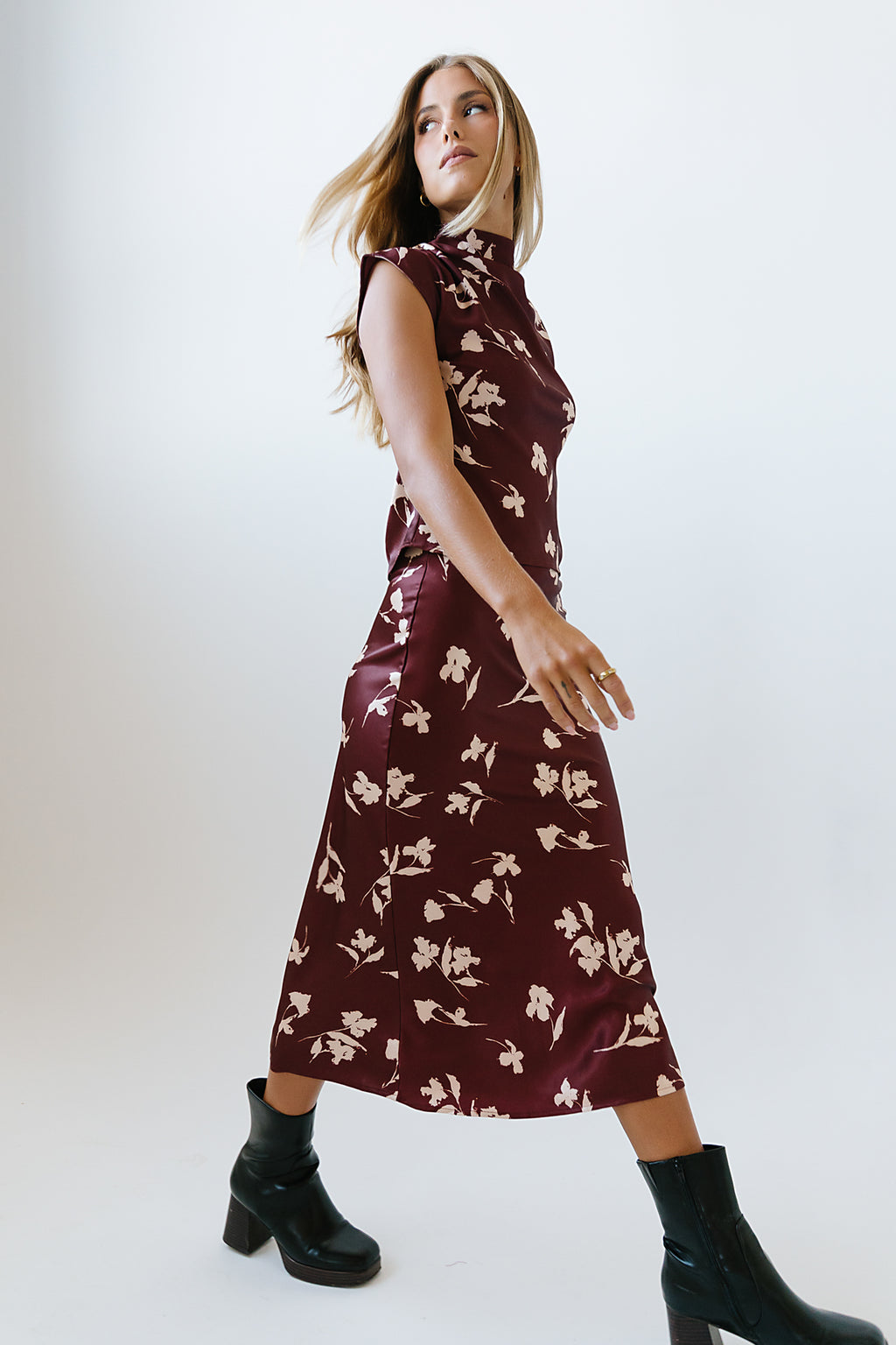 Carsyn Floral Maxi Skirt in Red-Brown