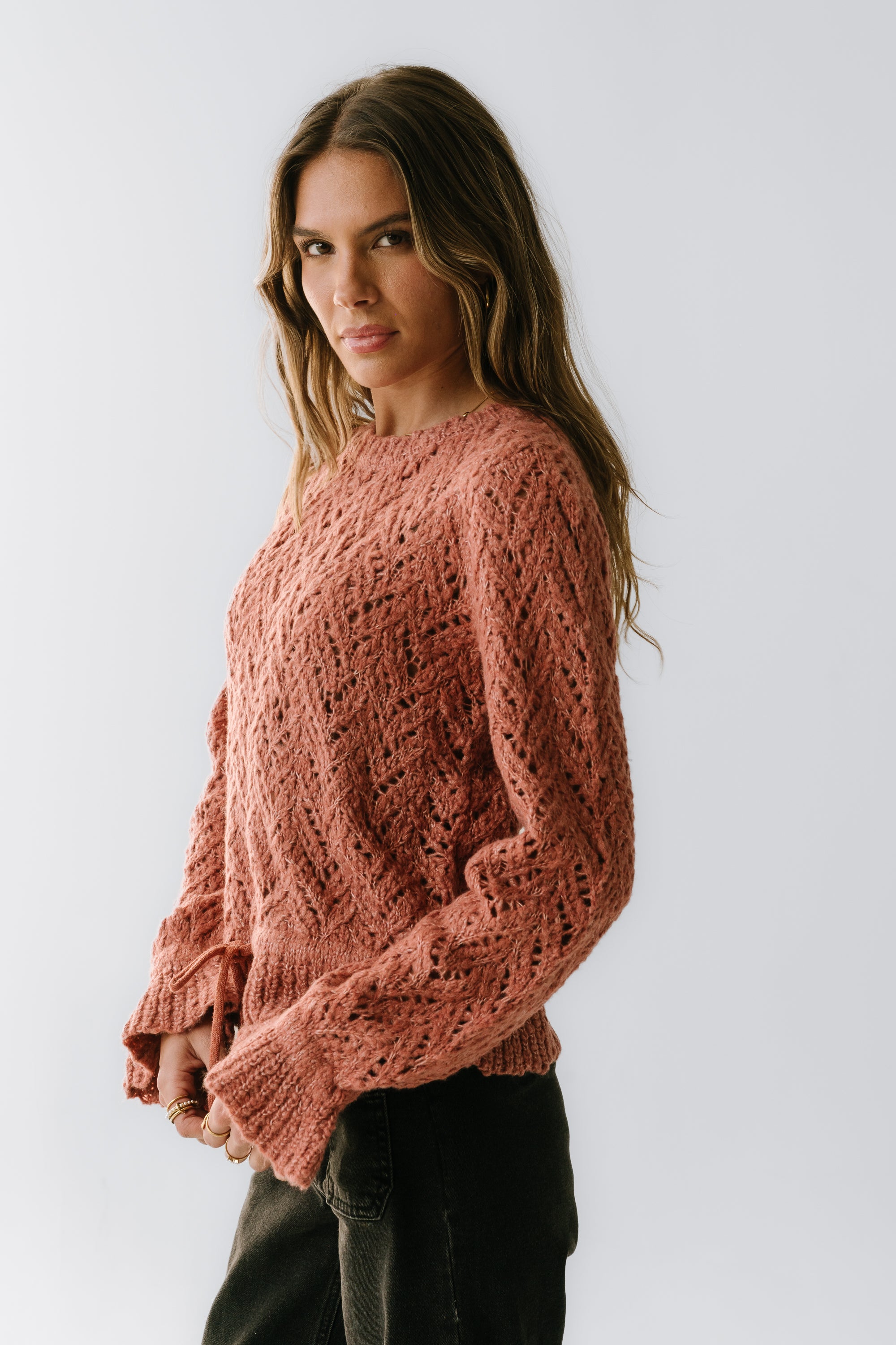 HETIT ROSE WARMER SLEEVES TOP 新品 Social Collision Red Rose Mesh Girls Long-Sleeve Top | Hot Topic