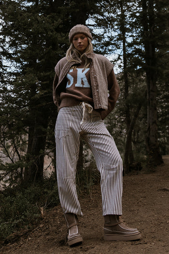 Jocelyn Barrel Jeans in Brown - FINAL SALE