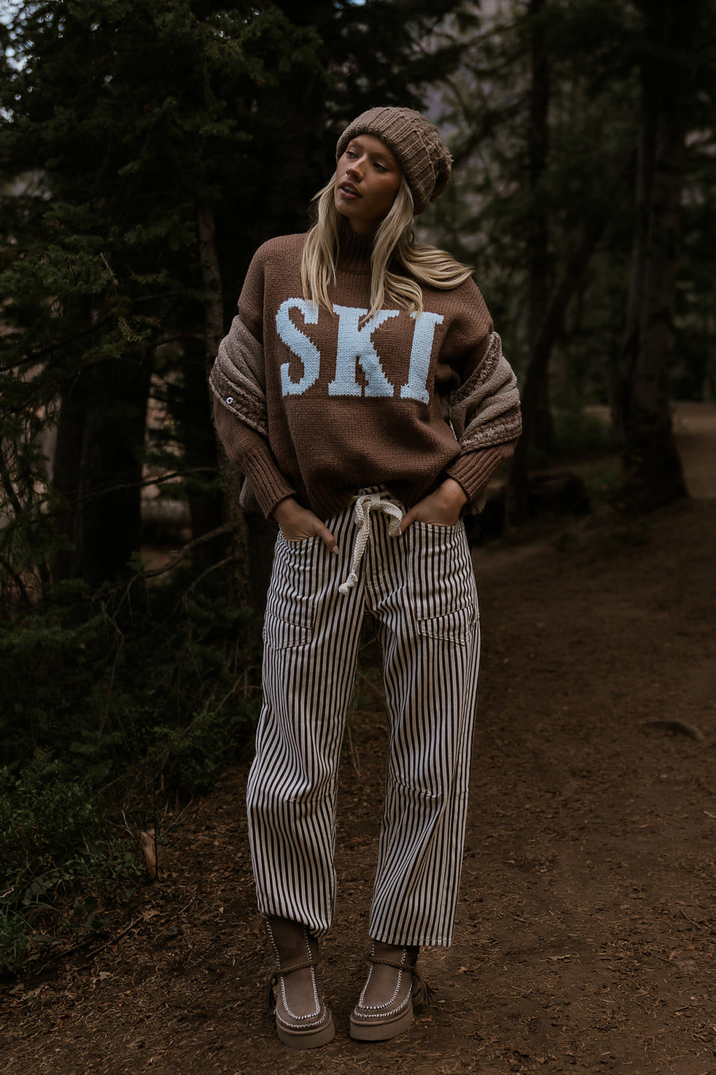 Jocelyn Barrel Jeans in Brown - FINAL SALE