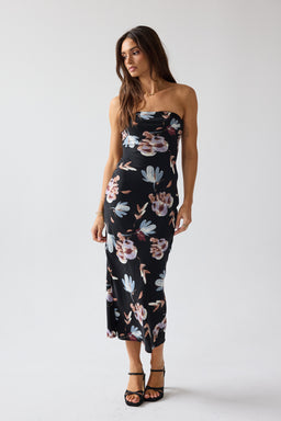 Floral Maxi Dresses | Embroidered, Long, and Floor Length Styles | Elegant Flowy Dresses for Casual, Summer, and Special Occasions Floral Maxi Dresses | Embroidered, Long, and Floor Length Styles | Elegant Flowy Dresses for Casual, Summer, and Special Occasions