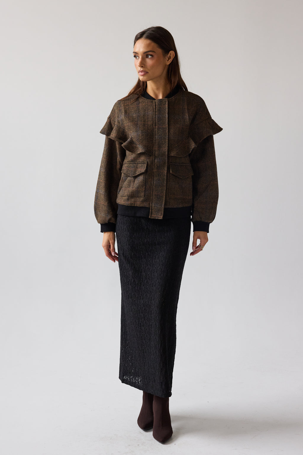 Jozette Lace Midi Skirt in Black