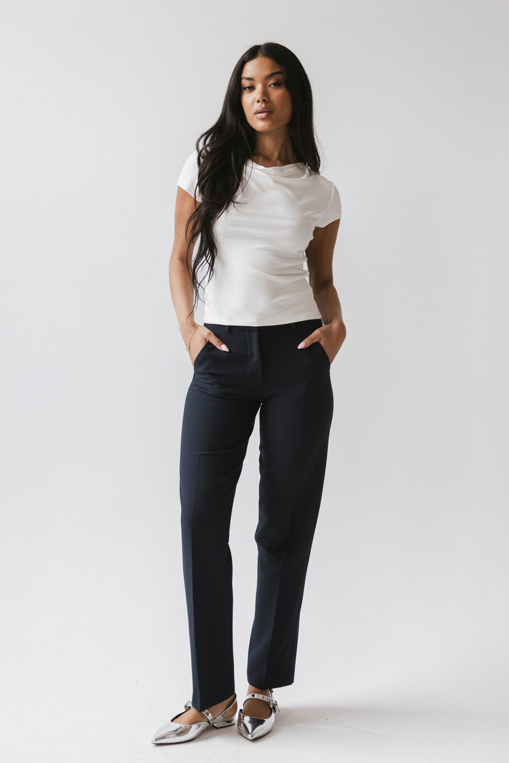 Mitchel Straight Leg Trouser in Navy