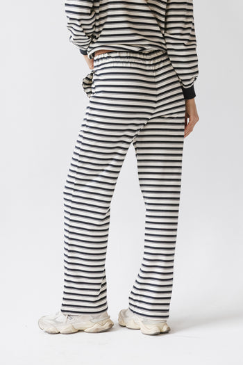 navy pants with elastic waist