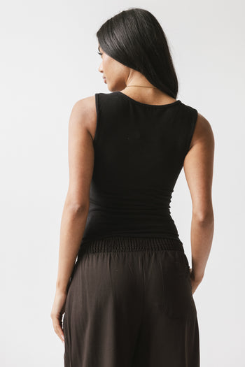 Alder Fitted Tank in Black