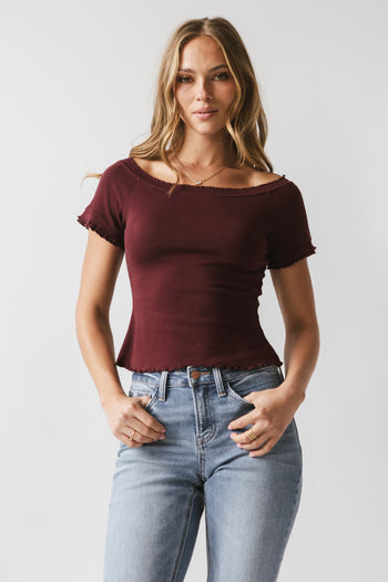 Hannah Lettuce Edge Top in Burgundy