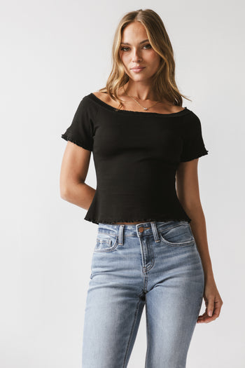 Hannah Lettuce Edge Top in Black