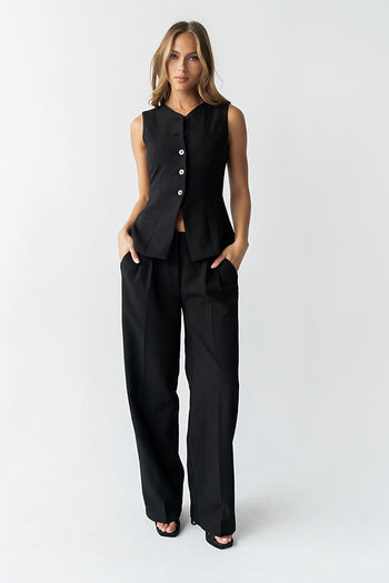 Carrie Pleated Trousers in Long Black