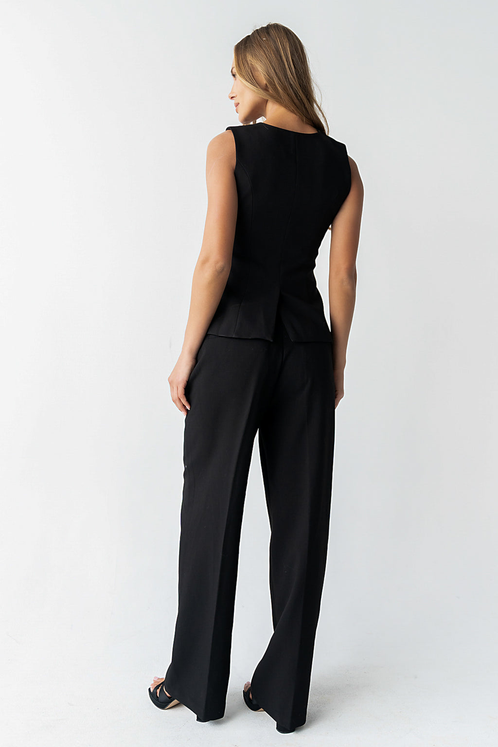Carrie Pleated Trousers in Long Black