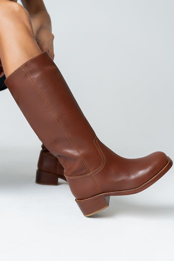 Steve Madden Riggs Tall Boots in Rust