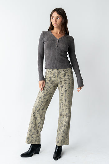 Mckayla Textured Top in Charcoal