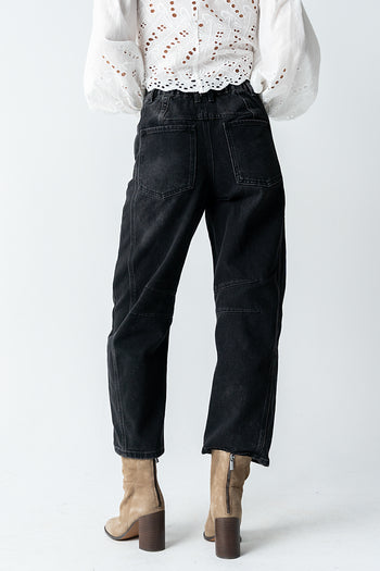 Kinsey Embroidered Barrel Jeans in Faded Black