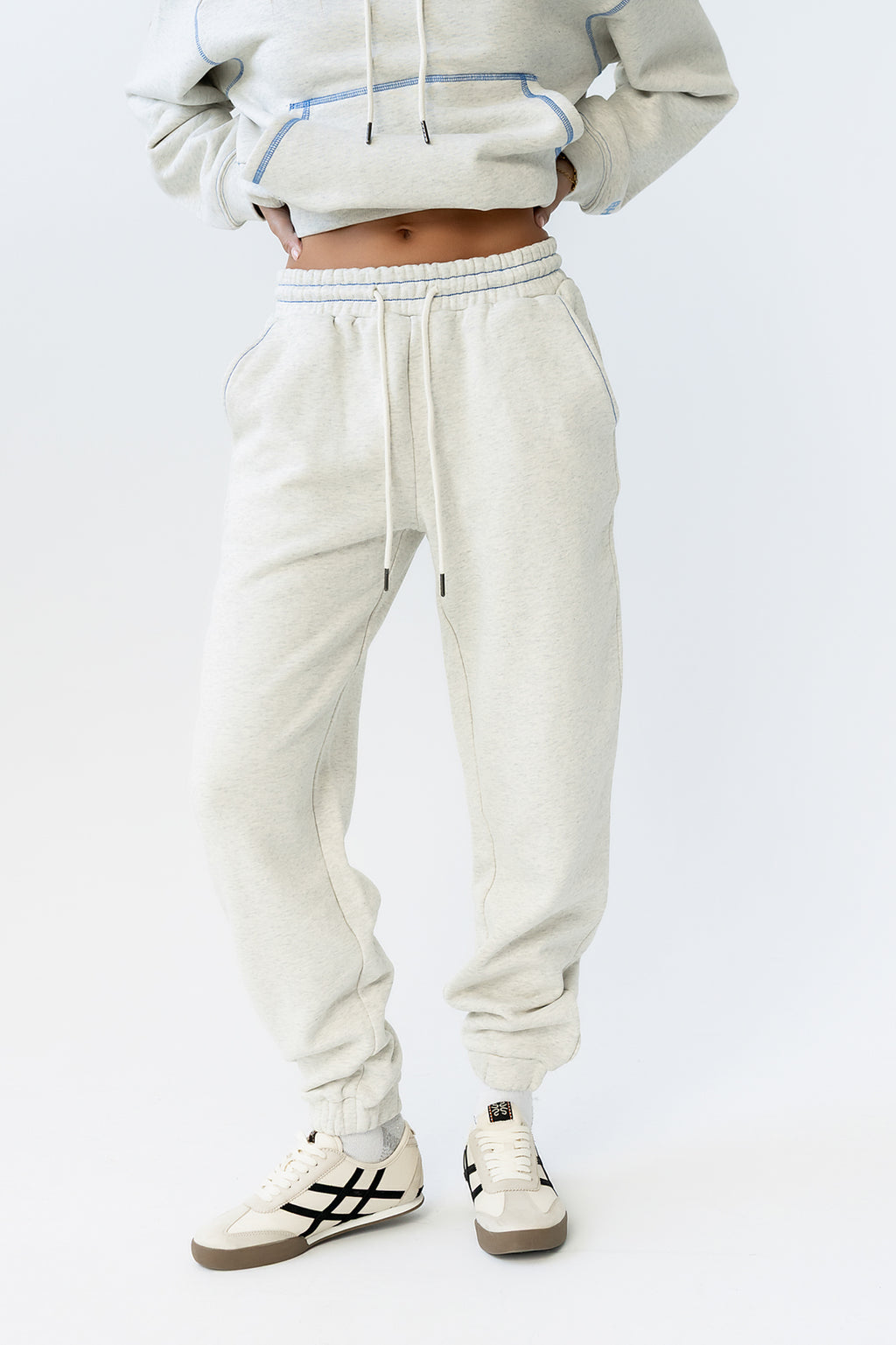 Mozie Contrast Joggers in Grey