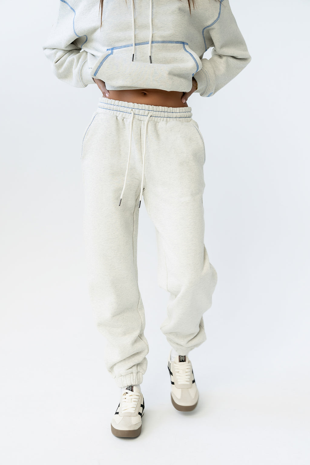 Mozie Contrast Joggers in Grey