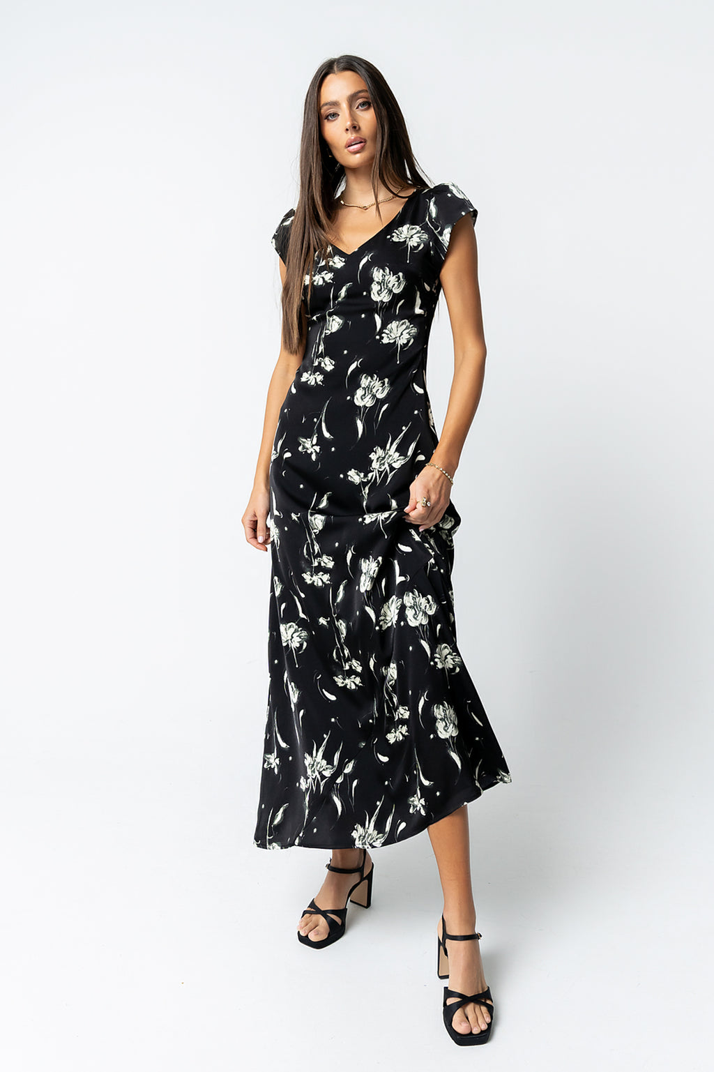kristie lace trim floral midi dress Phenix Floral Maxi Dress