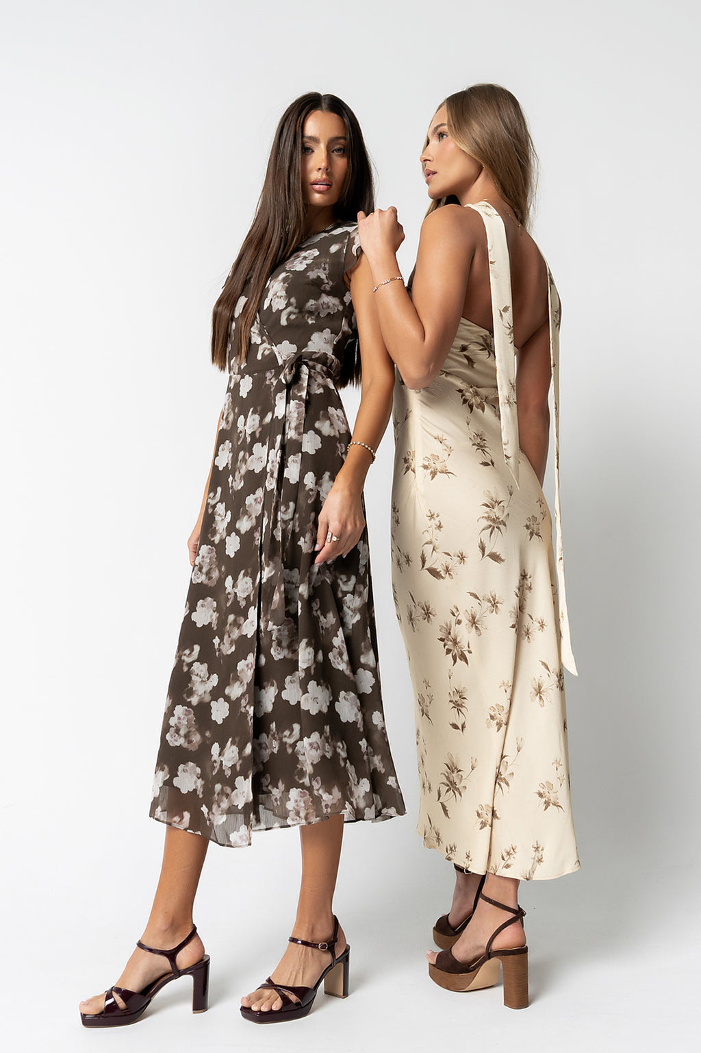 böhme Kenny Wrap Maxi Dress in Olive böhme Kenny Wrap Maxi Dress in Olive