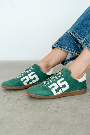 Kelly Retro Sneakers in Green