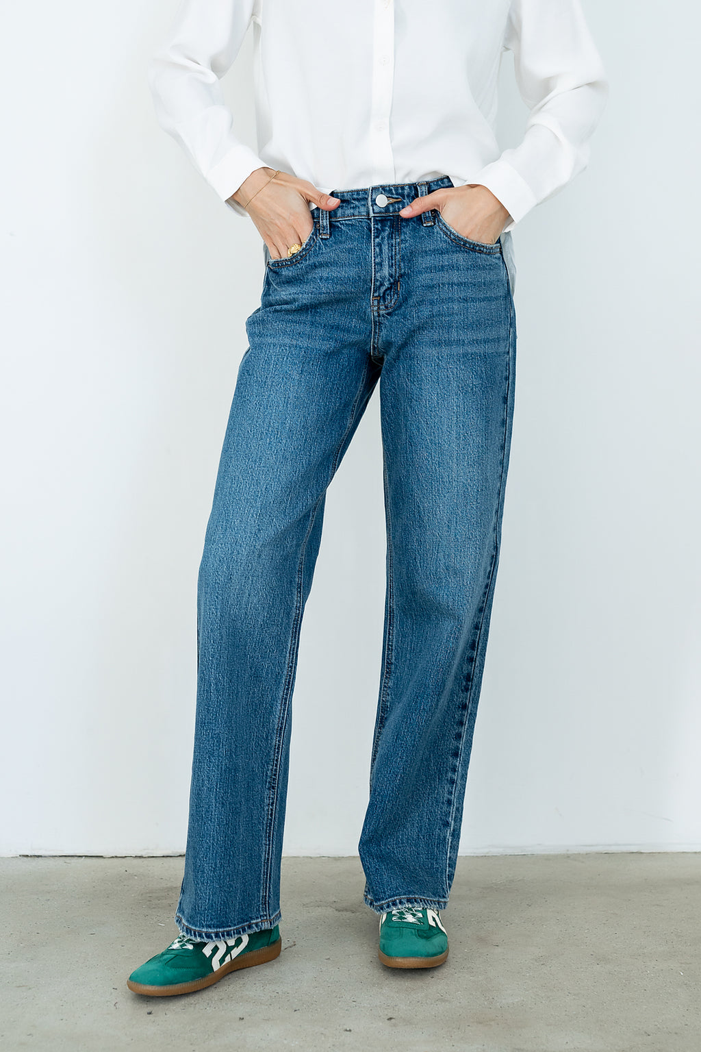 Marshall Straight Leg Jeans in Dark Wash