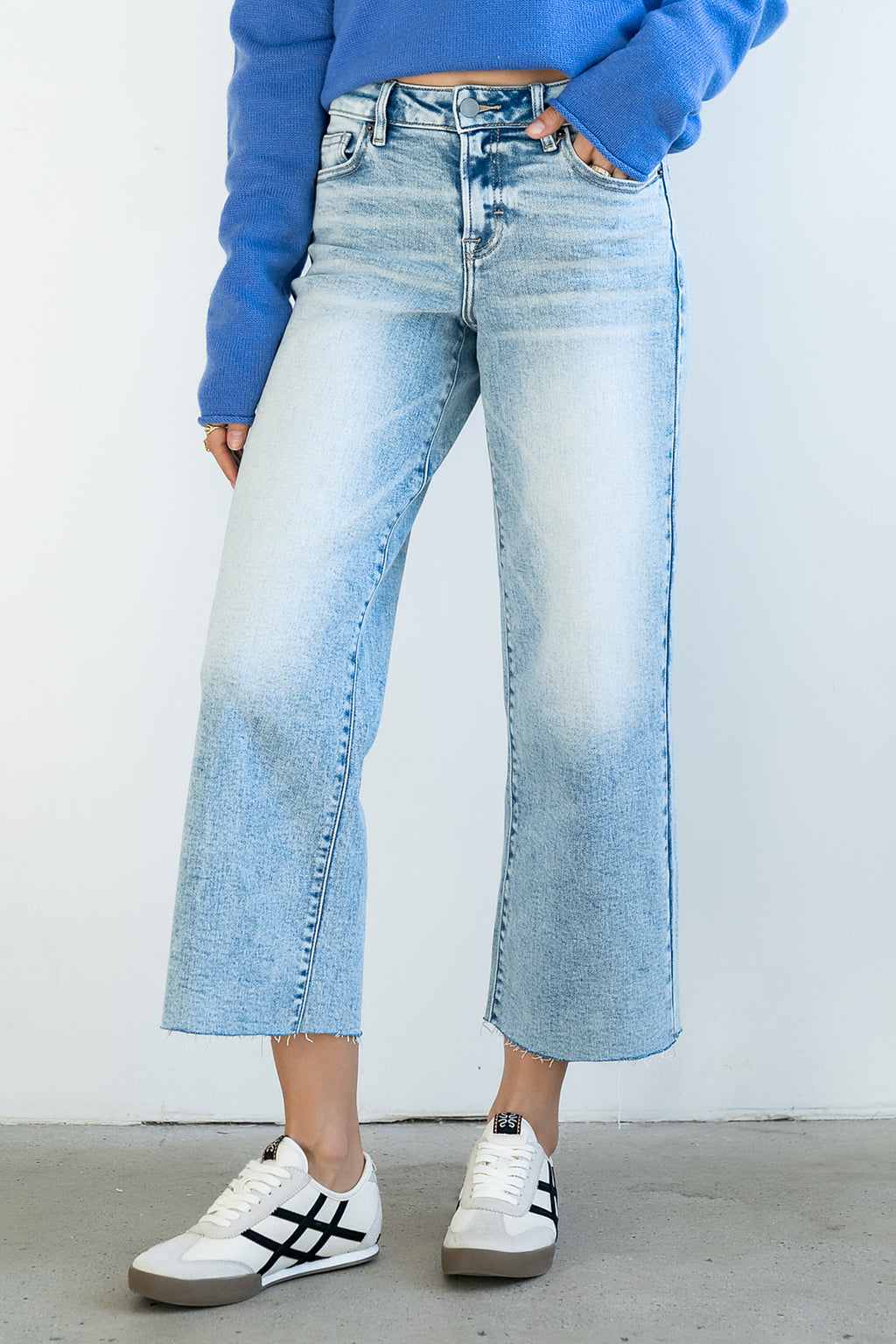 Colette Wide Leg Jeans in Light Wash