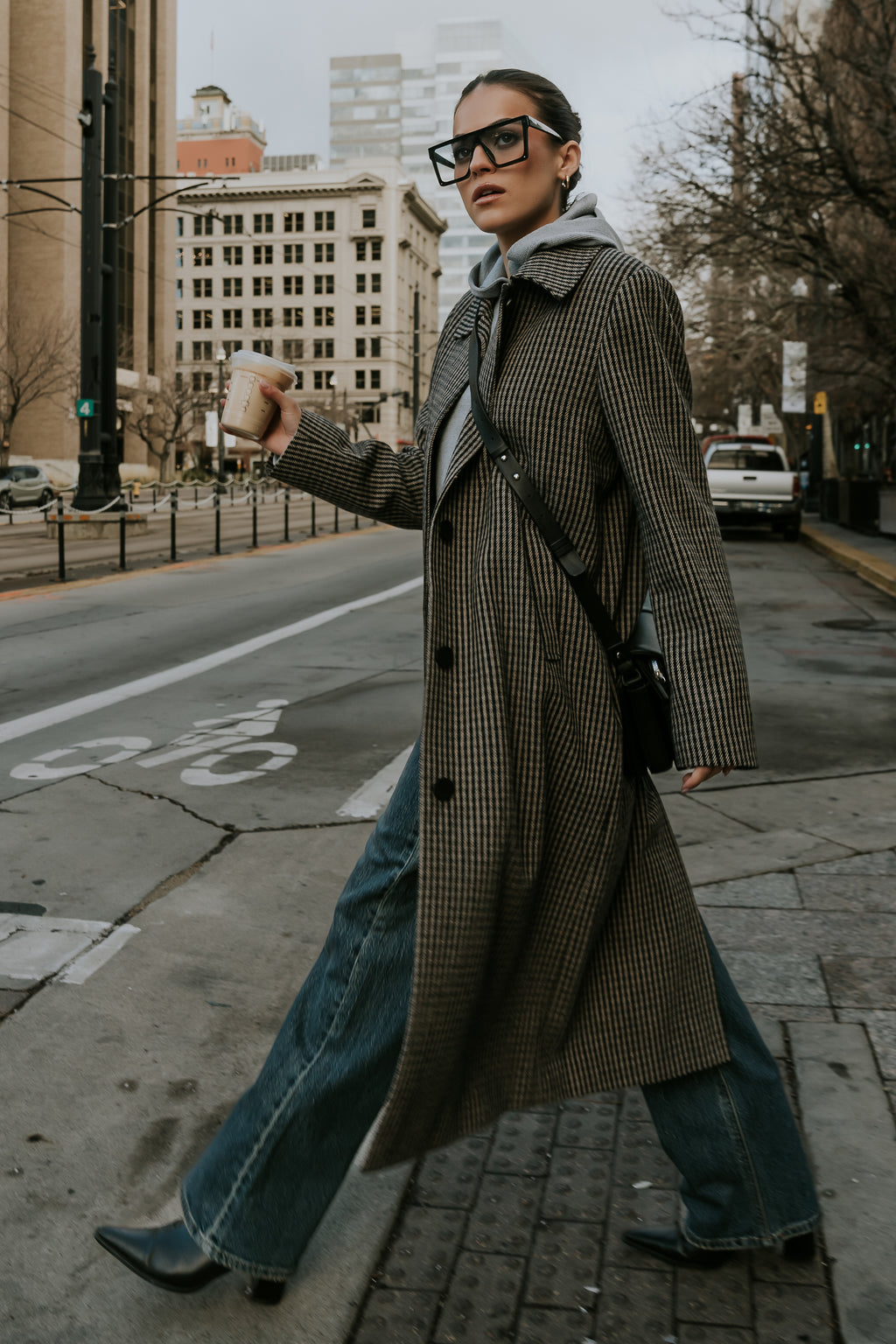 Marshall Straight Leg Vintage Jeans in Dark Wash - FINAL SALE