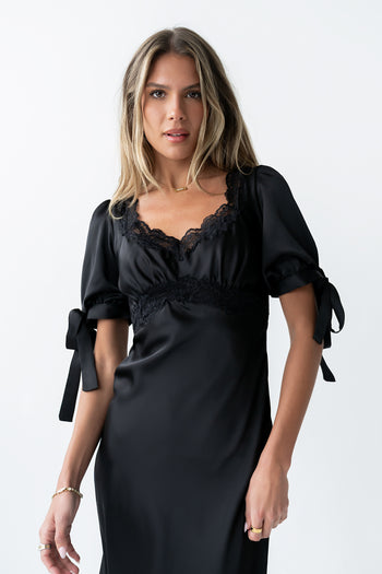 Amanda Lace Trim Maxi Dress in Black