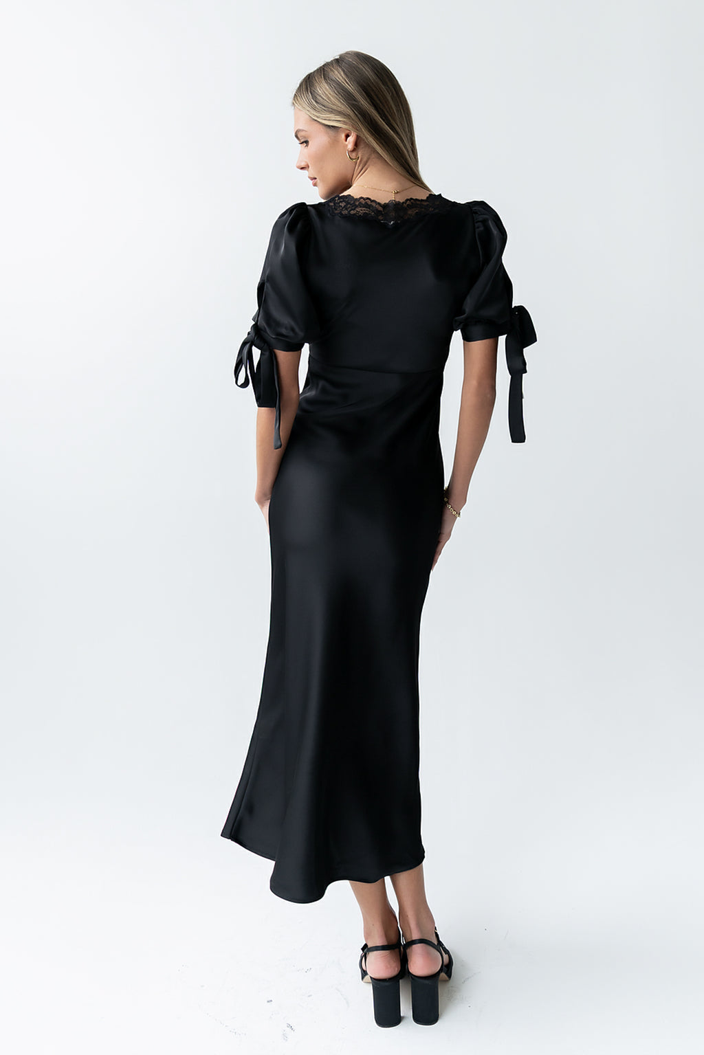 Amanda Lace Trim Maxi Dress in Black