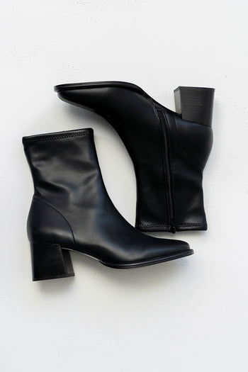 Steve Madden Pammy Boots