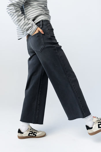 Colette Wide Leg Jeans in Faded Black