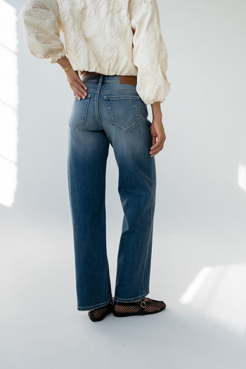 Tasha Relaxed Straight Leg Jeans