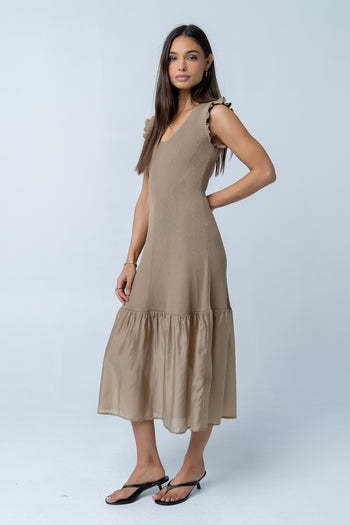 Lara Ribbed Midi Dress in Mocha