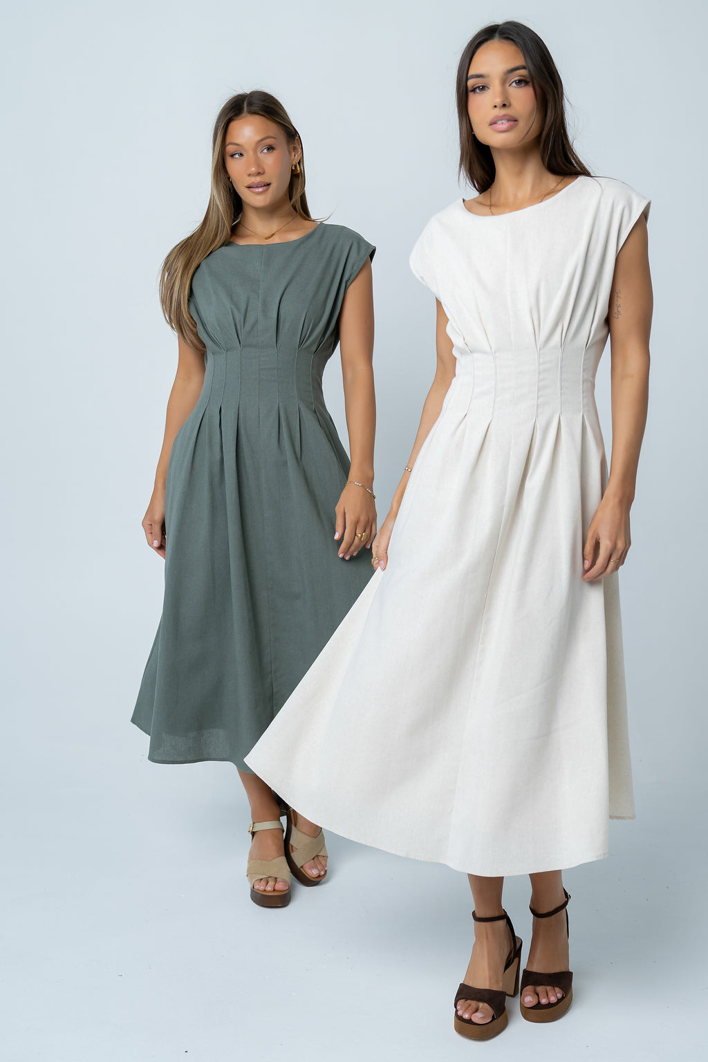 Matilda Pleated Maxi Dress in Oatmeal