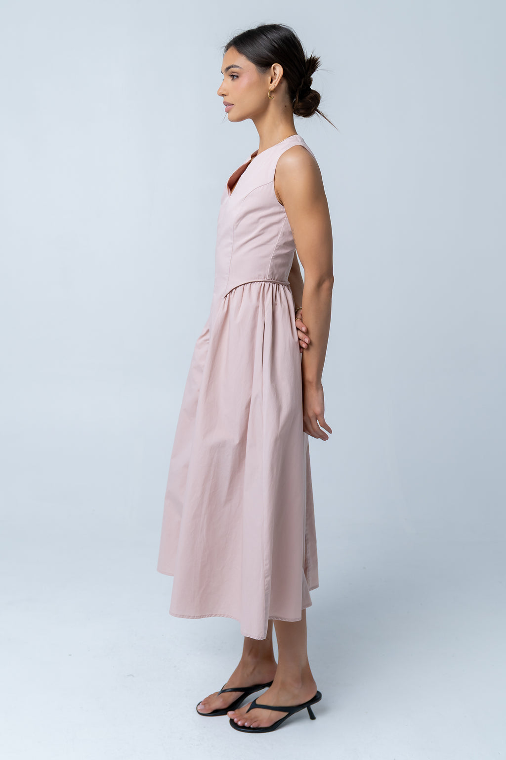 Jaynie Midi Dress in Rose