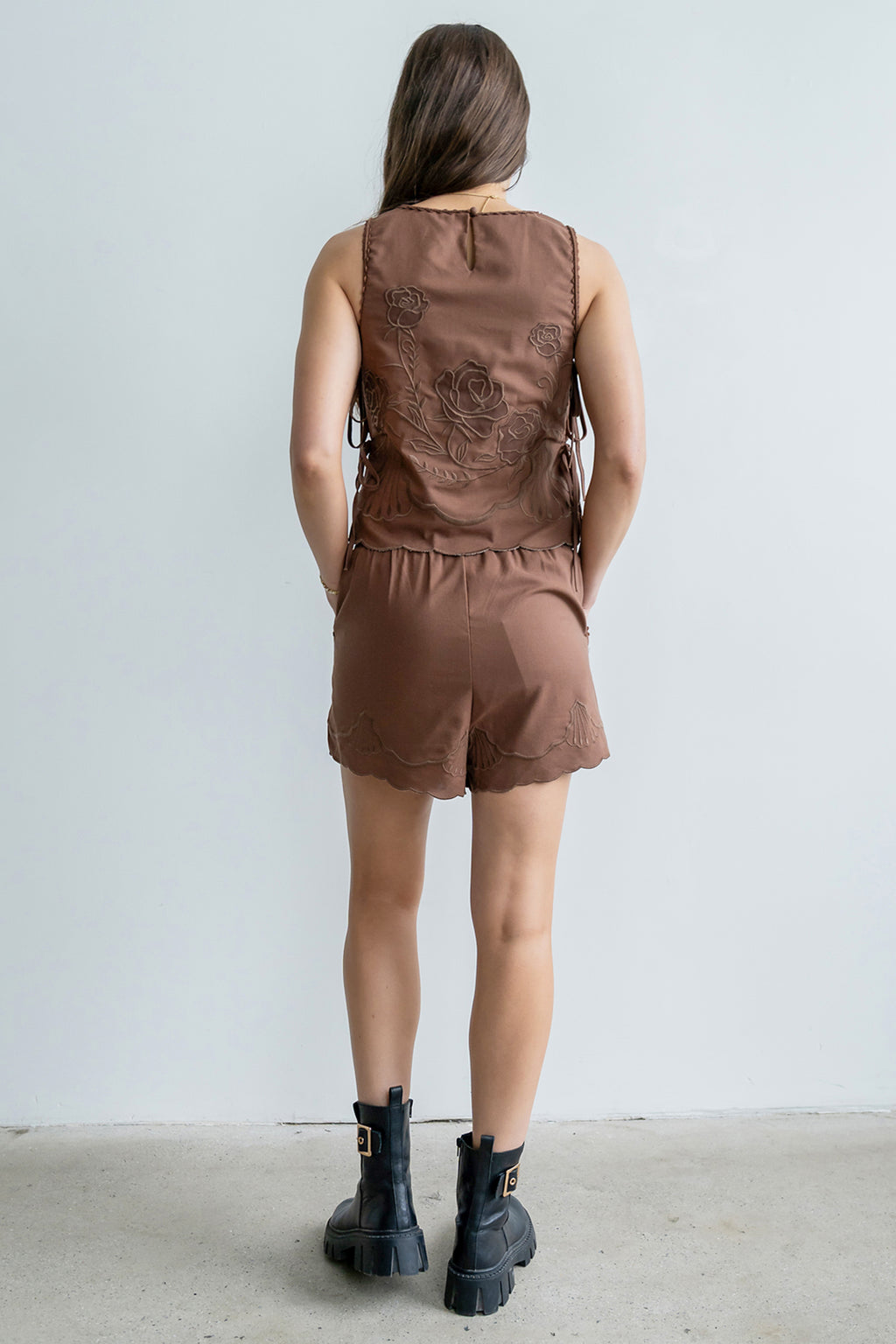 Rudy Embroidered Shorts in Brown
