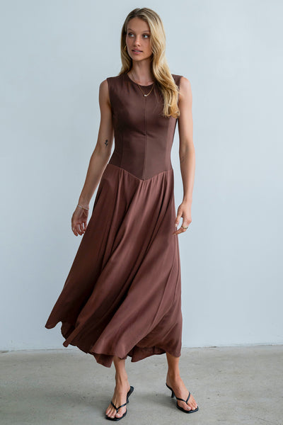 Charles Maxi Dress in Red-Brown XL / Red-Brown