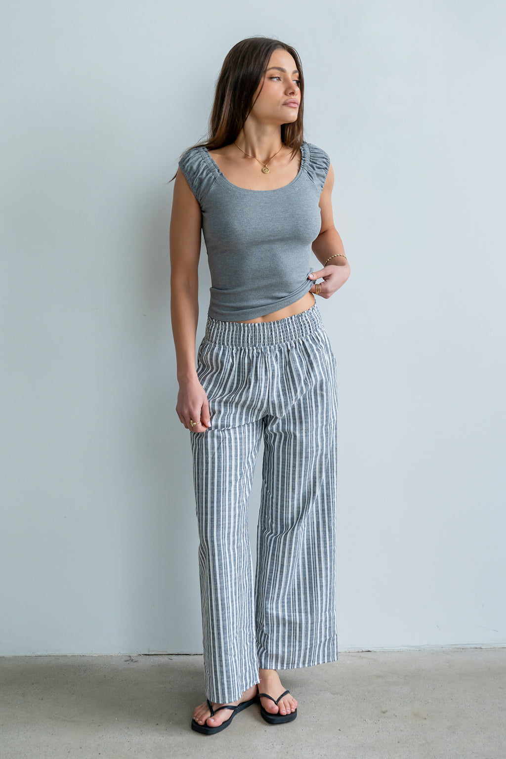 Ace Ribbed Top in Heather Grey