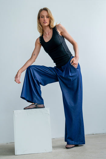 Martin Grommet Top in Black